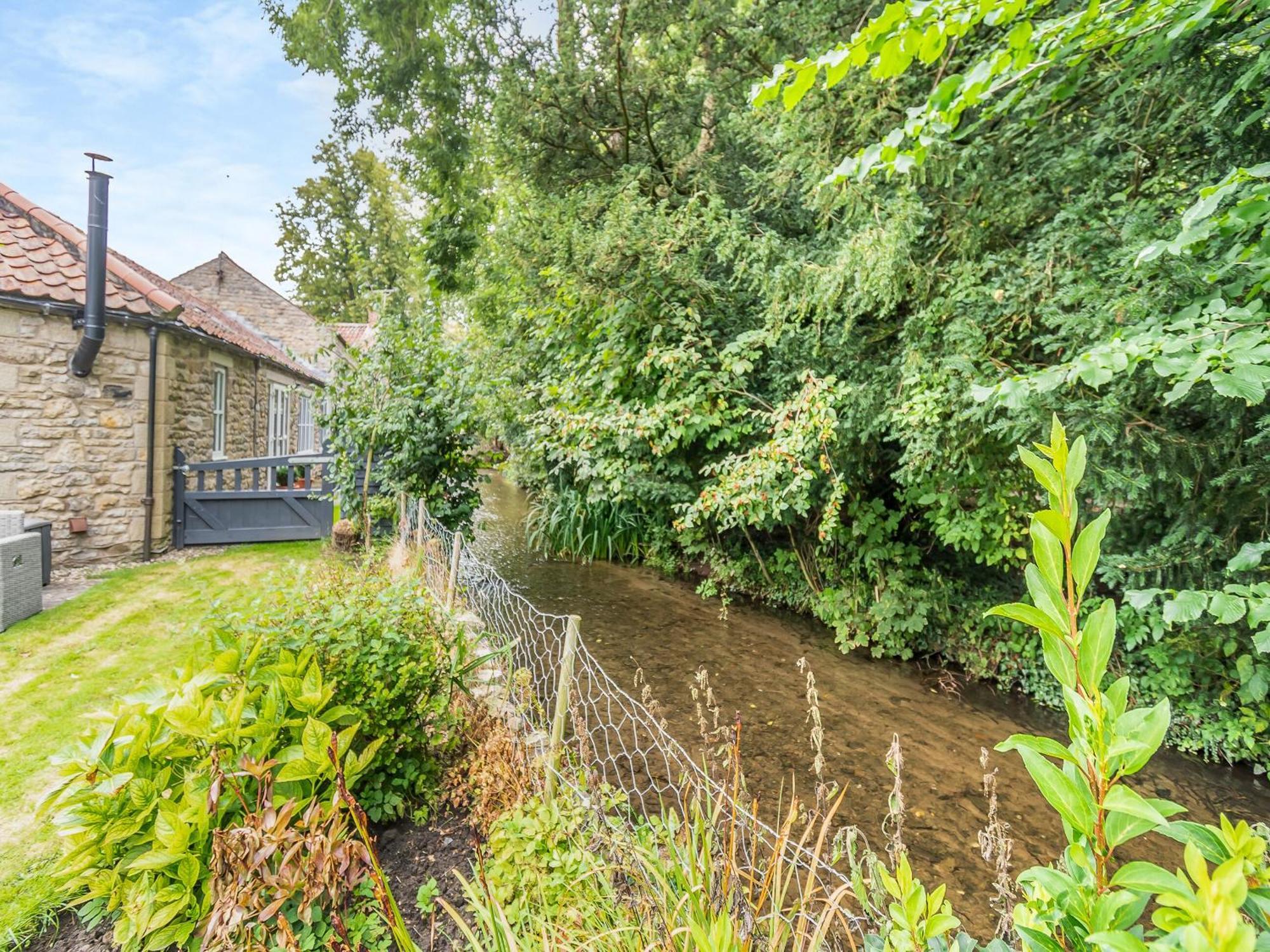 Forge Gardens Villa Thornton Dale Exterior photo